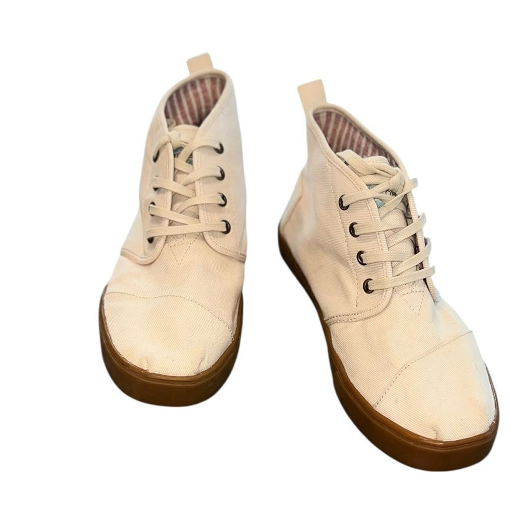 TOMS Canvas Chukka Sneakers Cream Gum Sole Men’s 9.5